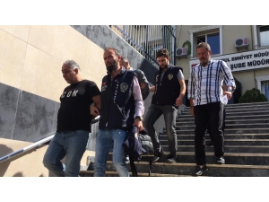 “Türk Parasını Tanımak İstiyoruz” Diyerek, Öğrencinin 600 Lirasını Çaldılar