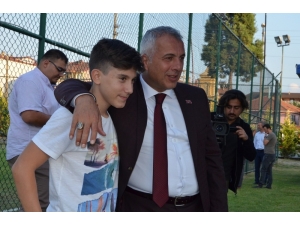 Hendek Kaymakamlığı Futbol Turnuvası Başladı