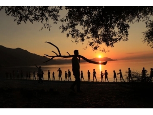 Van’ın Saklı Cenneti Sokakta Çalışan Çocukları Ağırladı