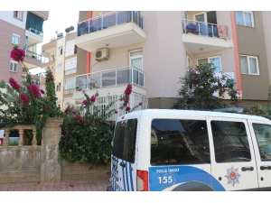 Oğlunu Askere Uğurladıktan Sonra Evinde Ölü Bulundu