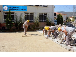 Menteşe Belediyesi’nden Okullara Bakım Ve Onarım