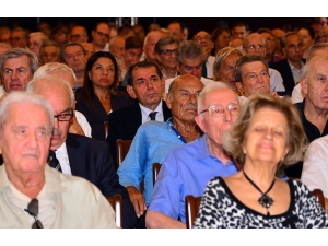 Dursun Özbek: “Ben Galatasaray’ı İcraya Vermedim, Hukukun Emirlerini Yerine Getirdim”