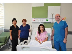 Aşırı Terlemelerinden Bir Saat İçinde Kurtuldu