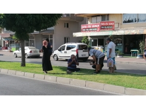 Çocuğa Çarpmayayım Derken Kendisi Yaralandı