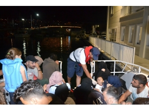 Kuşadası’nda 13’ü Çocuk 45 Düzensiz Göçmen Yakalandı