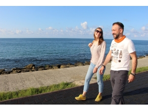 İş Yerini Kapattı, Dünyayı Gezmeye Karar Verdi