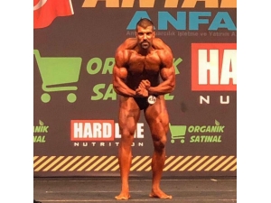 Foçalı Özden Aydın Vücut Geliştirmede Türkiye 2.’si Oldu