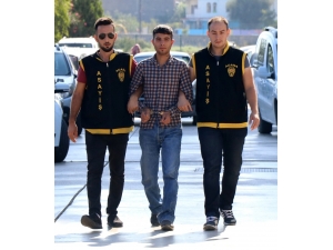 Motosikletli Kapkaççı Tutuklandı