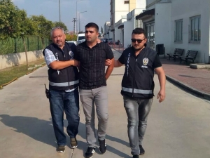 Şehit Kardeşini Bıçaklayan Zanlı Tutuklandı
