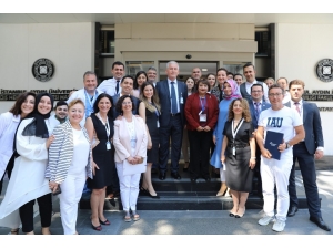 Dentaydın’a Jcı’dan “Büyük Onur”