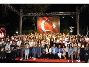 Eğitime En Güzel Teşvik Balçova’da