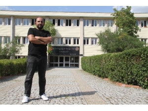 41 Yaşındaki Boya Ustası Dgs İle Bilgisayar Mühendisliğini Kazandı