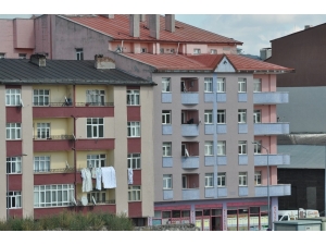 Kars’ta Kiralık Evler El Yakıyor
