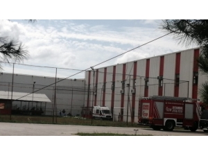 Tuzla’da Gıda Fabrikasında Gaz Paniği