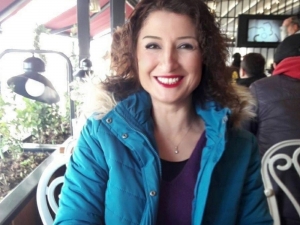 Annesini 50 Yerinden Bıçaklayarak Öldürdü