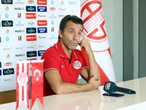 Bülent Korkmaz: "Kayserispor Karşısında Gülen Taraf Olmak İstiyoruz"