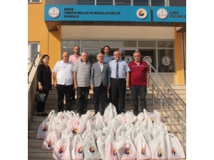 Öğrencilere İşadamlarından Eğitim Desteği