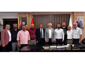 Chp’den, Ak Parti’li Belediye Başkanı Başdeğirmen’e Nezaket Ziyareti