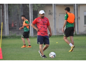 Yahyalıspor Hedefini Belirledi