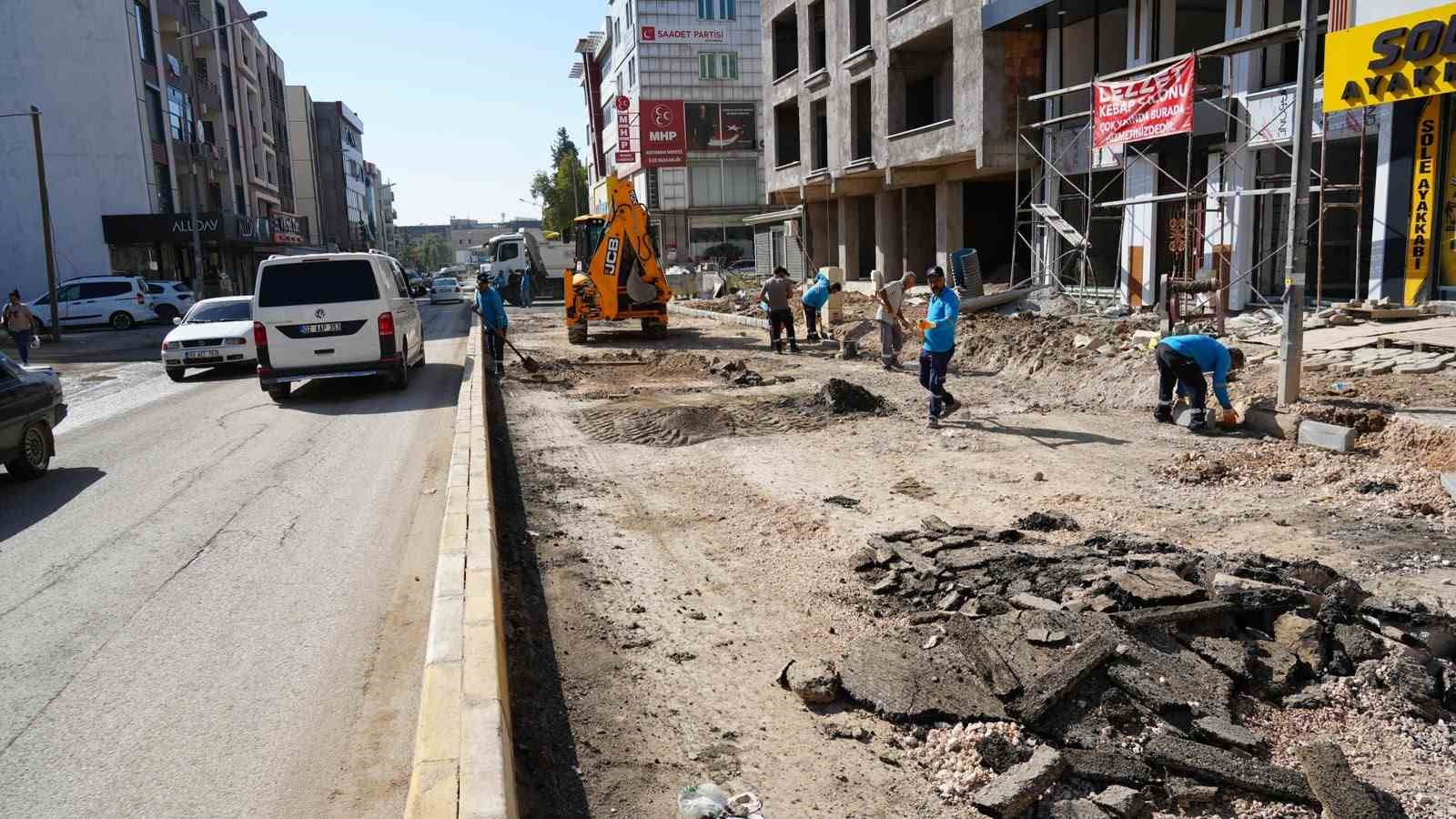 zey-caddesi-nde-altyapi-tamamlandi-asfalt-calismasi-basladi