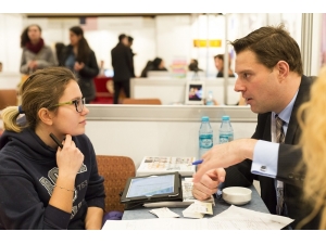 İngiltere’den Yabancı Öğrencilere 2 Yıl İş Arama İzni