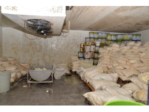 Piyasa Değeri 300 Bin Tl Olan 20 Ton Sağlıksız Peynir Ele Geçirildi