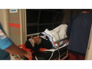 Balkondan Düşen Genç Kadın Ağır Yaralandı