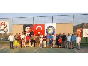 Teniste Kupalar Sahiplerini Buldu