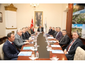 Kars’ta Üniversite Güvenlik Koordinasyon Toplantısı Yapıldı