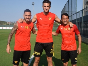 Göztepe’de Kadro Değişiyor