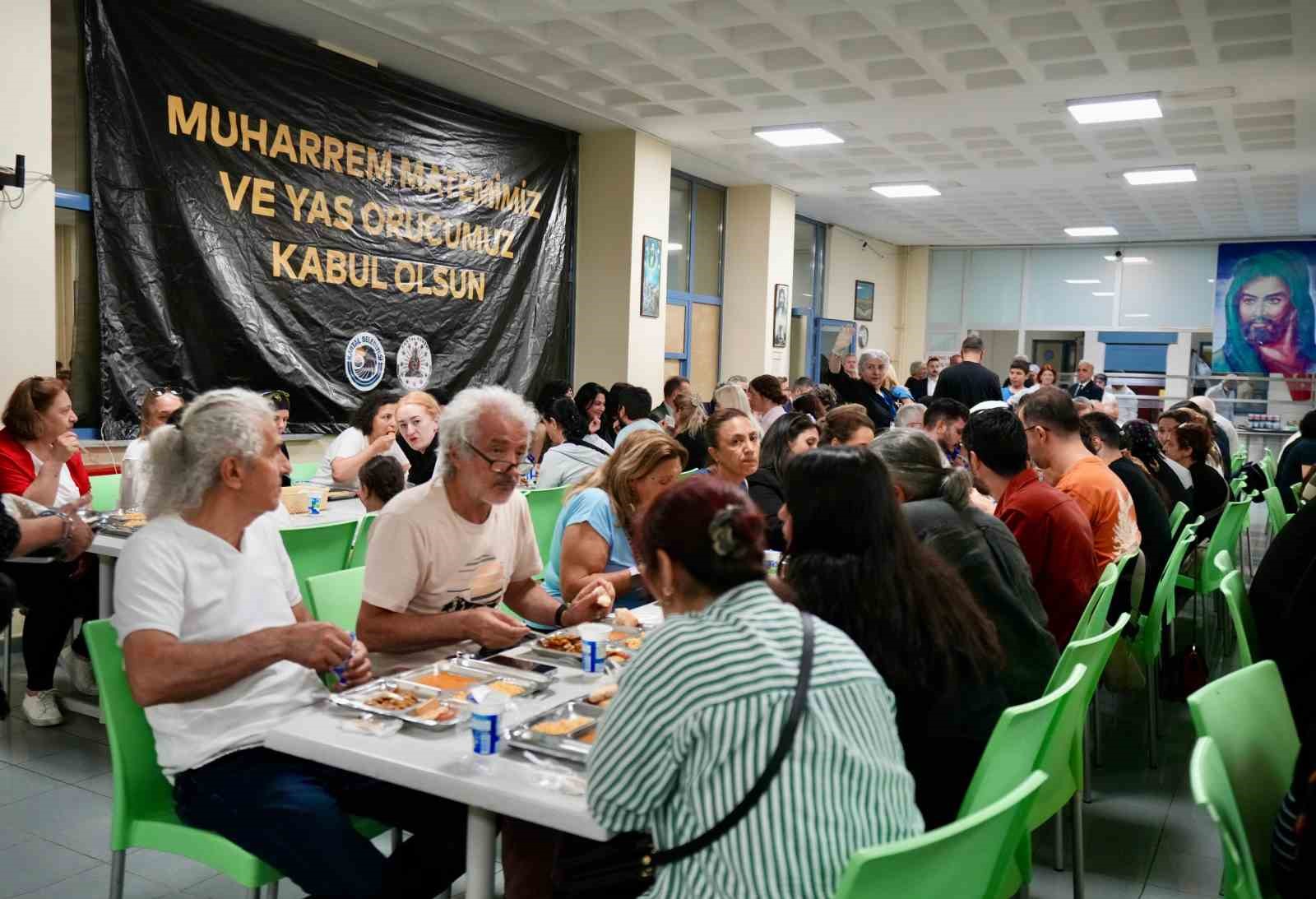 muharrem-ayinin-ilk-orucu-kartal-cemevi-nde-acildi