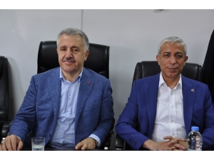 Kars’a Milletvekillerinin Girişimiyle 142 Doktor Atandı