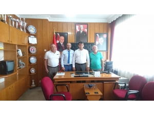 Başkan Gökhan Gürel: "Sporcularımızın Yanındayız"