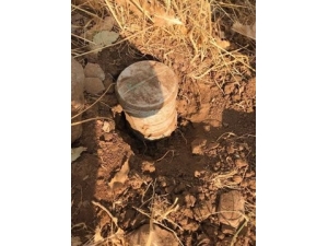 Msb: "Pençe-3 Harekâtı’nda Radyo Frekans Yöntemiyle Tuzaklanmış Halde 82 Mm’lik Havan Mermisi Ve 3 Kg’lık Bidon İçerisinde Eyp Tespit Edilerek İmha Edildi. Ayrıca 2 Adet Sığınakta Bulunan 2 Varil Mazot Ve 2 Adet Su Depo