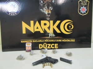 Polisten Torbacılara Geçit Yok