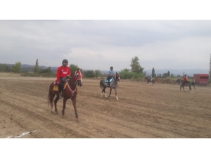 Atlı Cirit Türkiye Finali Sındırgı’da Başladı