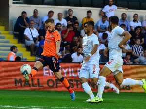 Visca Gollerine Devam Ediyor