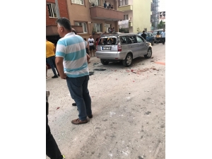 Şok Cihazlı, Demirli, Sopalı Meydan Kavgası: 5 Yaralı