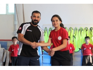 Evindar’ın Milli Takıma Uzanan Örnek Yaşam Hikayesi