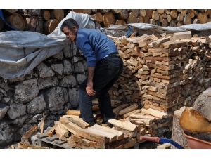 Kars’ta Odun Kömür Telaşı Başladı