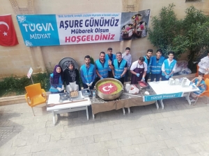 Midyat’ta Aşure Gününe Turistlerden Yoğun İlgi