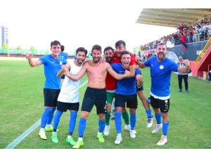 Karaköprü Belediyespor Son Dakikada Güldü