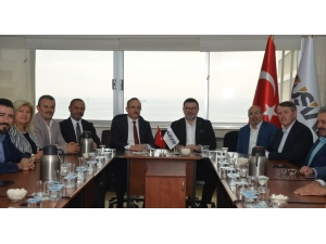 Ak Partili Sürekli Müsiad Üyeleri İle Biraraya Geldi