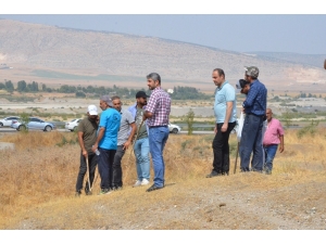 100 Kişilik Ekiple Kaybolan Yakınlarını Arıyorlar