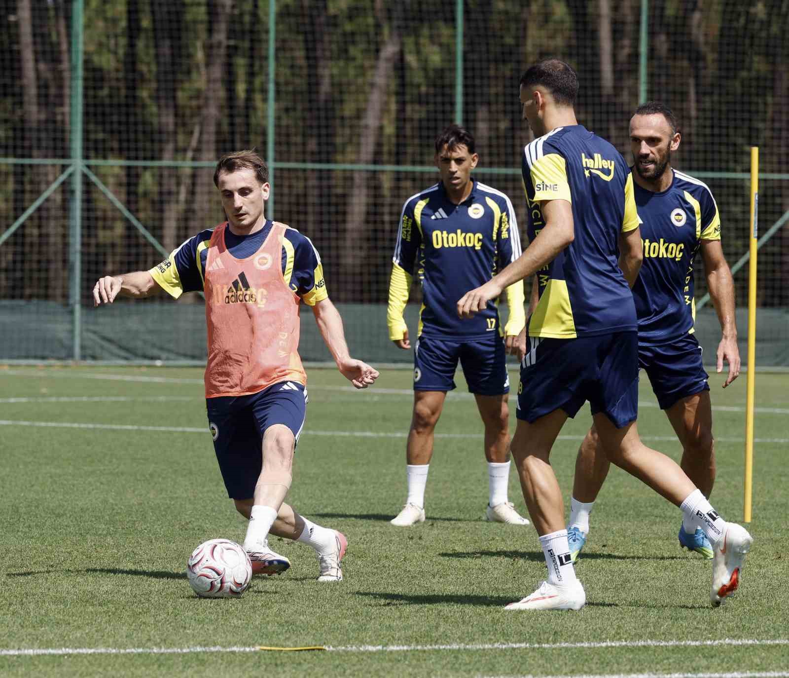fenerbahce-samsunspor-maci-hazirliklarini-tamamladi