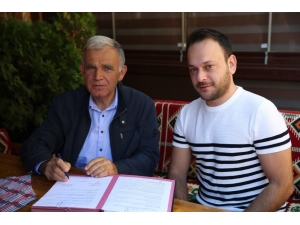 Merkez Ortaokulu Bahçesine Spor Salonu Yapılacak