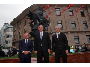 Kırgızistan Büyükelçisi Kubanıçbek Ömüralıyev Giresun’da