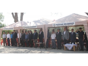 Kuyucak’ta İlköğretim Haftası Kutlamaları