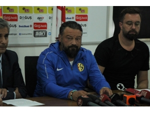 Eskişehirspor’da Kara Bulutlar Dağılmıyor