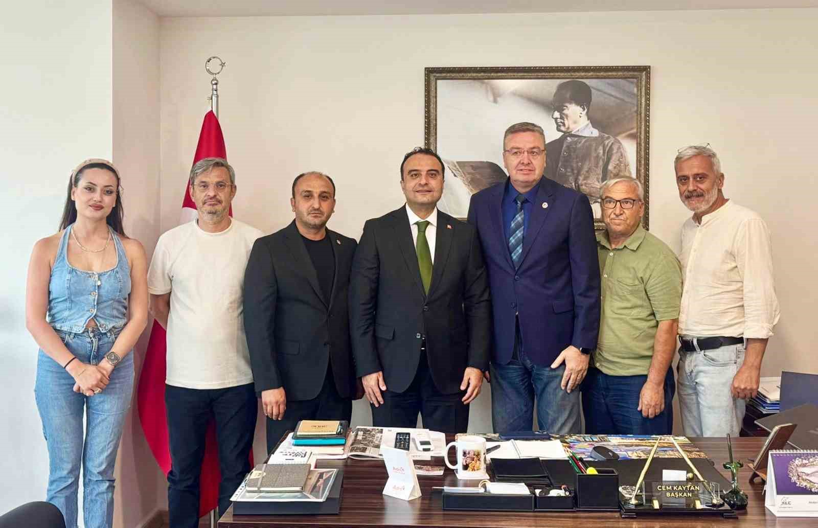 mentese-kaymakami-budan-dan-mugla-buyuksehir-gazeteciler-cemiyeti-ne-ziyaret